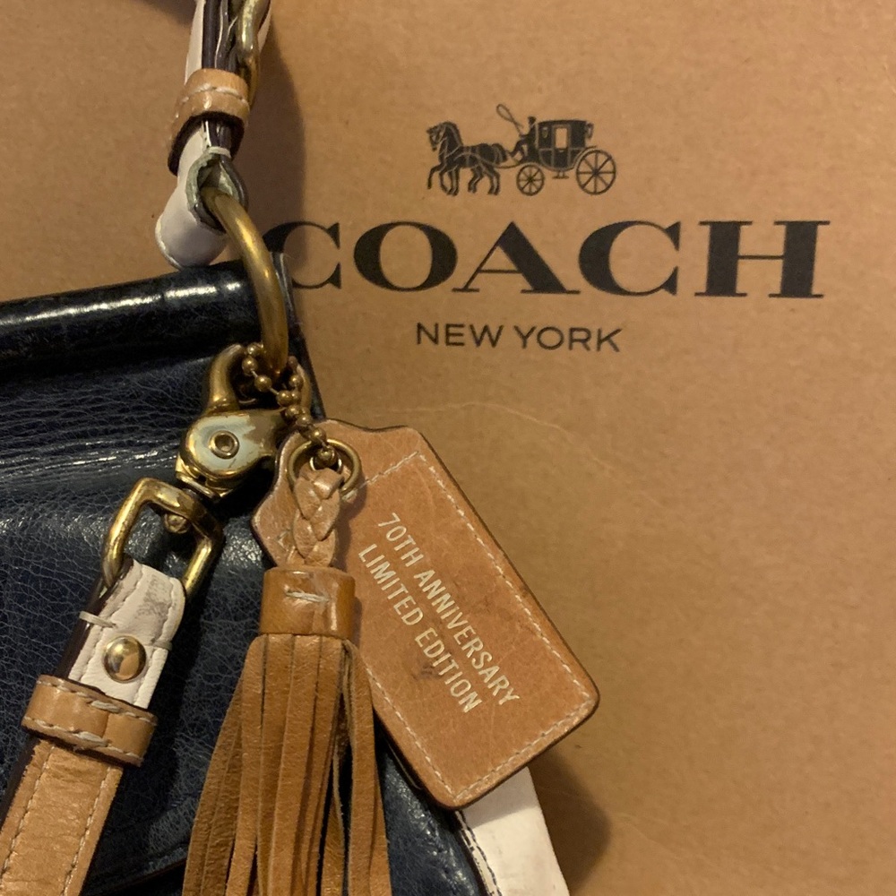 70th Anniversary Coach Navy & Tan Leather Shoulder Bag w/ Hang Tag &Tassel Charm - Picture 4 of 14